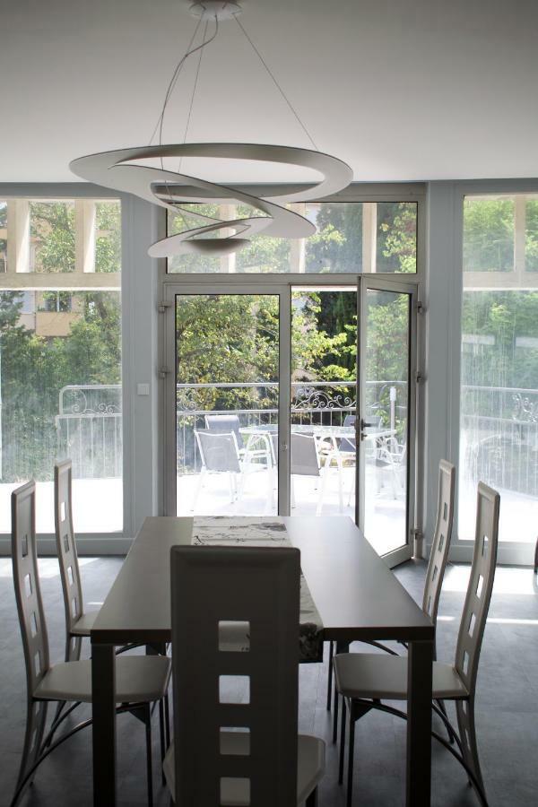 Art Home Bnb Carcassonne Exteriör bild